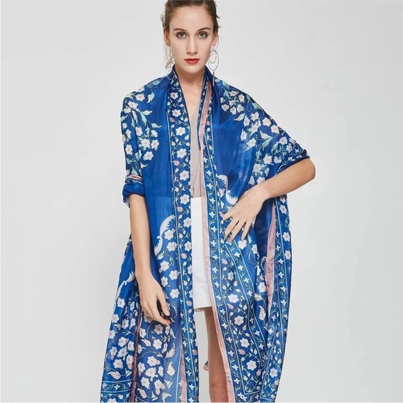 NWT Dana Xu 100% Mulberry Silk Large Blue Scarf
Shawl Wrap 96.5" L & 43.3" W - Picture 10 of 12